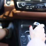 Is It Better to Learn in a Manual Car or Automatic Car in Manchester?